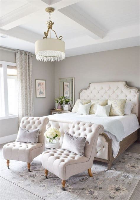 Young or old, who doesn't want to fall asleep until a warm. 36 Beautiful Romantic Master Bedroom Decorating Ideas ...