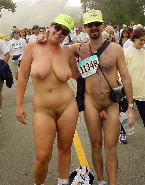 PUBLIC NUDITY PROJECT Bay To Breakers 2001