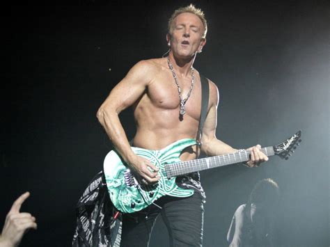 Def Leppards Phil Collen Talks Guitars Songwriting And New Album