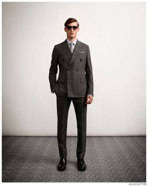 Louis Vuitton Highlights Sharp Suiting For Springsummer 2015 Tailoring