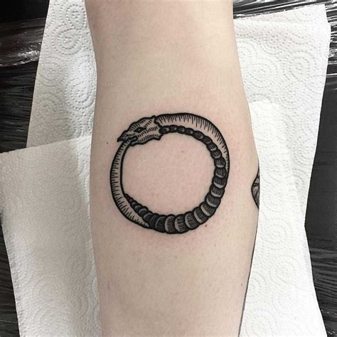 Pin By Lindsey Reyes On Tattoos Ouroboros Tattoo Tattoos Neck Tattoo
