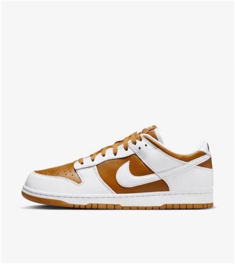 Dunk Low Dark Curry Fq6965 700 Release Date Nike Snkrs My