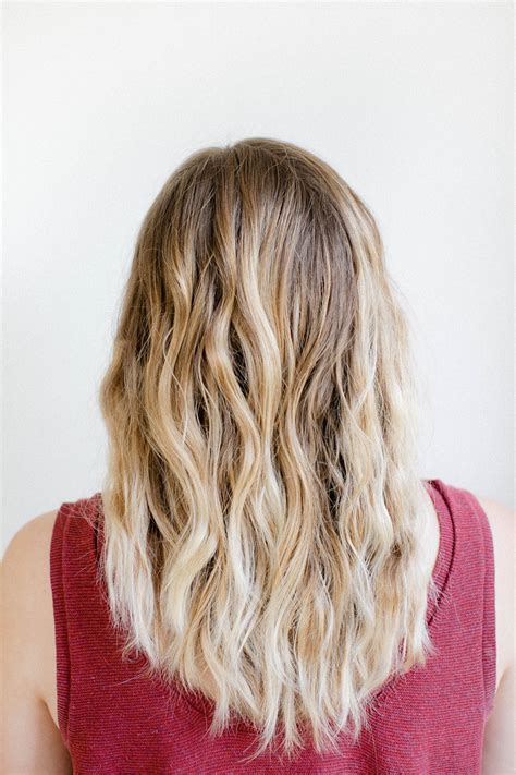 how to get effortless beachy waves overnight beach waves for short hair beachy waves short