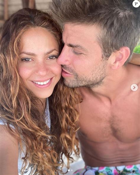 Shakira et son mari le footballeur Gerard Pique Août Purepeople