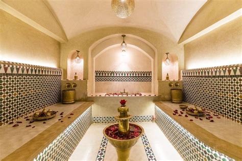 what is a traditional moroccan hammam