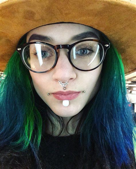 Anna Somna Vk Nose Piercing Haircut And Color Piercing