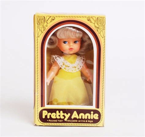 Vintage 70s 80s Blonde Pretty Annie Doll Big Eye Pre Blythe Hong Kong