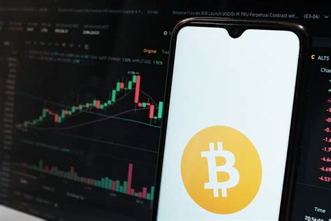Institutional Investors Embrace Bitcoin As Fomo Takes Hold Flag And Cross