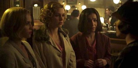 review cable girls las chicas del cable season 3 old ain t dead