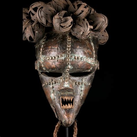 Salampasu Mukinka Matambu Mask Congo Auctions African Art Gallery
