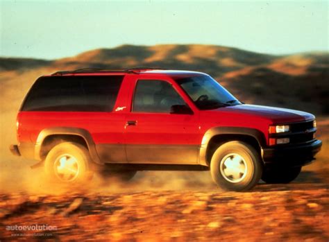 Chevrolet Tahoe 3 Doors Specs And Photos 1991 1992 1993 1994 1995