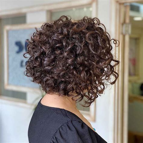Stacked Short Curly Bob Haircuts To Enhance Your Natural Curls
