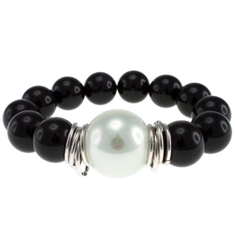 Shop Pearlz Ocean Black Agate And White Shell Stretch Bracelet Free
