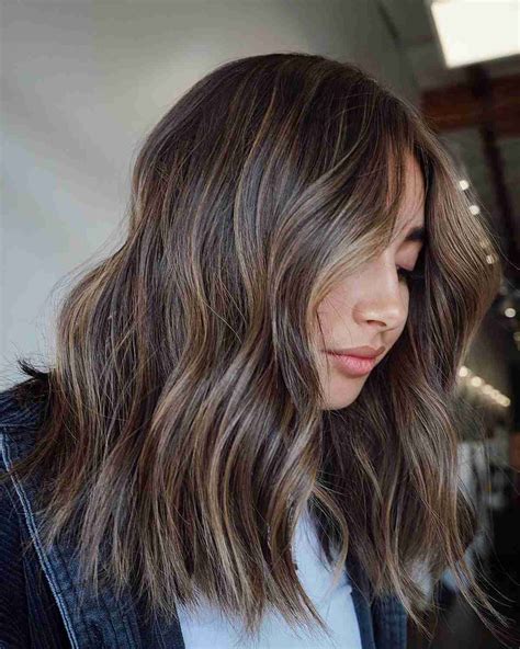 50 Best Medium Length Hairstyles For 2023 Hair Adviser Vlrengbr