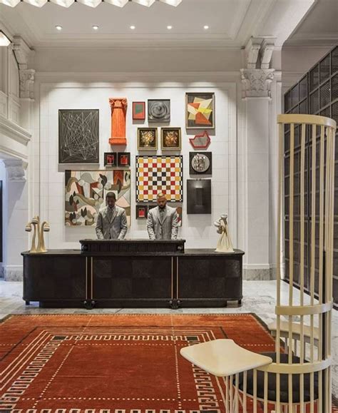 The insanely talented designer has launched a wallpaper. Kelly Wearstler | Home decor, Old world charm, Home