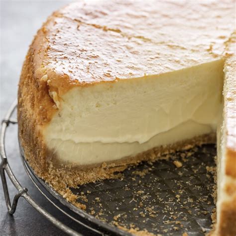 Creamy Cheesecake With Graham Cracker Crust Recipe The Feedfeed