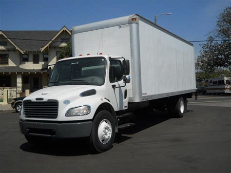 Freightliner M2 26 Ft Box Truck Cars For Sale