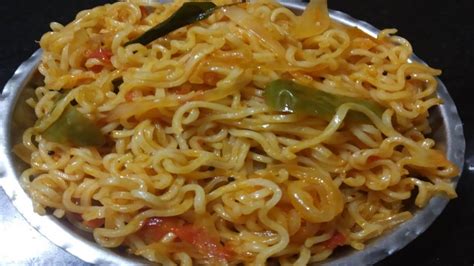 Also, cooking traditional foods, easy cooking recipes, healthy snacks, indian curries, gravies, baking and millions of other. Yippee Noodles Recipe / Easy, Simple Tiffin Items ...