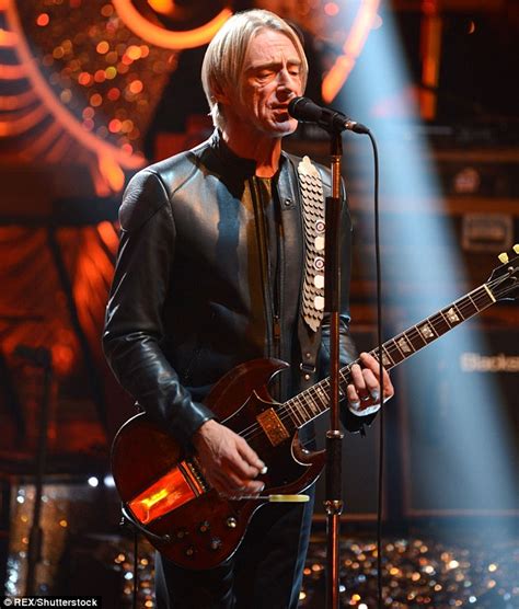 Linda never let him forget thomas john woodward from pontypridd, south wales, the teenager who worked in a glove factory to support their young family in the 1950s. Tom Jones and Jess Glynne lead the line-up on Jools ...