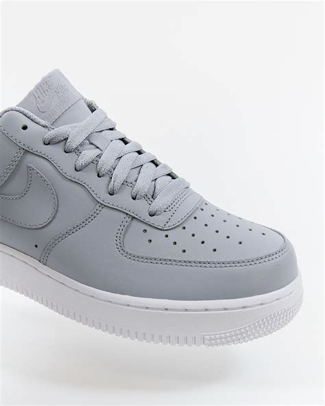 Nike Air Force 1 07 Aa4083 010 Gray Sneakers Skor Footish