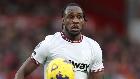 West Ham Striker Michail Antonio Issues Public Apology To Liverpool After Deluded Prediction