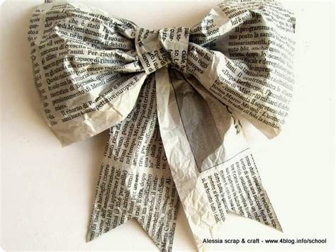 Questo fantastico rotolo di nastro da arricciare da 220 m può essere attaccato all'estremità dei palloncini. Countdown Natale: fiocchi di carta di giornale per pacchi ...