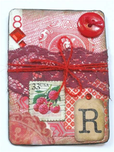Here, the new yorker used their card to display a large photo of the artist they're highlighting. 5 Ways to Upcycle Old Playing Cards - Crafting a Green World