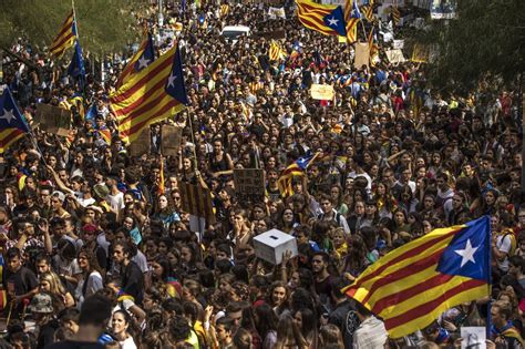 Catalonias Independence Referendum In Photographs The New York Times