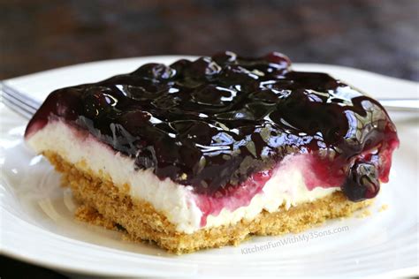 This Lemon Blueberry Cheesecake Dessert Is So Easy To Make And Tastes