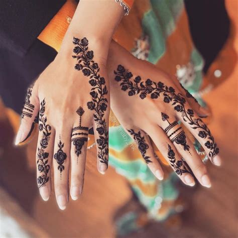 Stylish And Elegant Finger Mehndi Designs Tikli Mehandhi Designs Hot