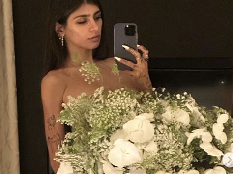 Mia Khalifa The Jaw Dropping Vixen Continues To Slay With The Endless Selfies — Attack The Culture