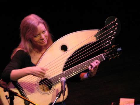 Guitar World Names Muriel Among The Eight Best Female Acoustic Guitarists Muriel Anderson