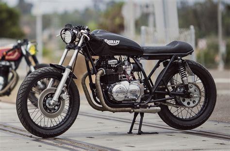 Buy kawasaki café racer and get the best deals at the lowest prices on ebay! Kawasaki KZ400 Cafe Racer by Therapy Garage - BikeBound