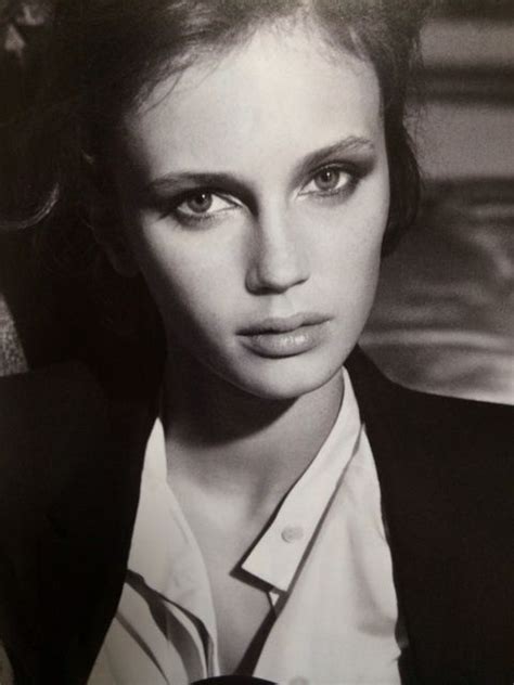 BeautÉ Sauvage Marine Vacth French Actress True Beauty Female Marines