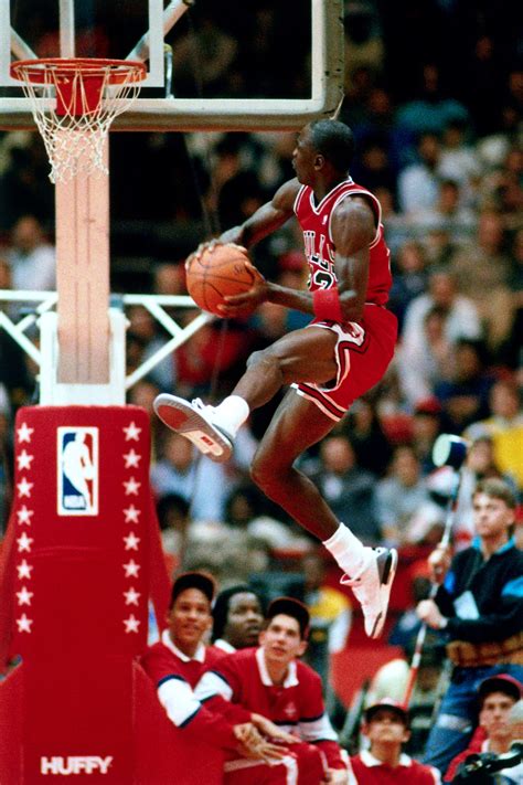 We have an extensive collection of amazing background images carefully chosen by our community. Dunk Contest. | Michael jordan, Sports, Jordans