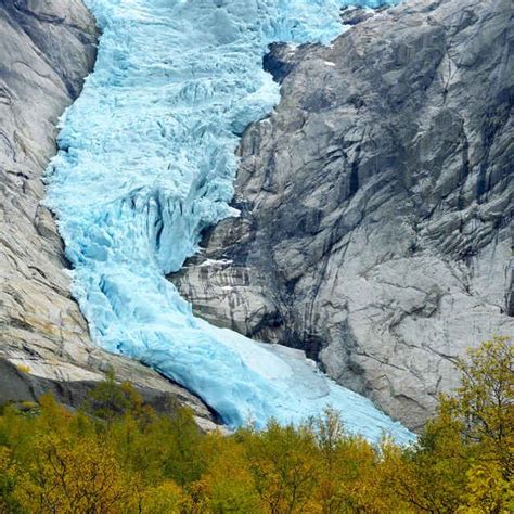 Briksdalsbreen Glacier Norway 30 Sights That Will Give You A Serious