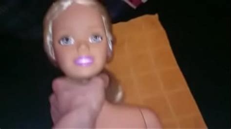 Sexo con muñeca hinchable Videos XXX Porno Gratis