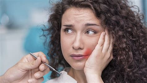 However in cases of partial impaction the swelling and pain in most commonly seen near the angle of the mandible. How to reduce wisdom teeth swelling fast - 6 remedies