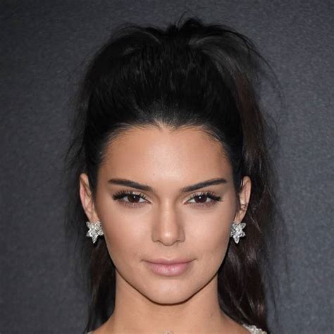 Kendall Jenner S Hair And Makeup Her Best Beauty Looks Glamour Uk