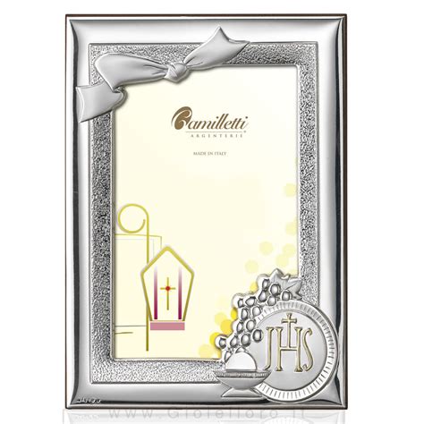 Dal momento dell'apertura del sito non abbiamo saltato neanche un giorno. Cornici Per Foto Online Prima Comunione - Serra Presidente