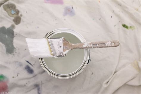How to Open and Close a Paint Can without the Mess | The DIY Playbook