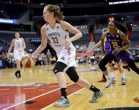 Sporza volgt de belgian cats, de nationale vrouwenploeg basketbal, op het ek basketbal en de olympische spelen. Emma Meesseman en Kim Mestdagh stevig leider in WNBA na ...