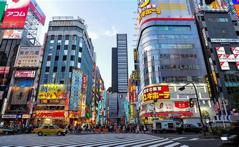 Shinjuku Shopping Street Tokyo Guide Location And Hotels Mystays