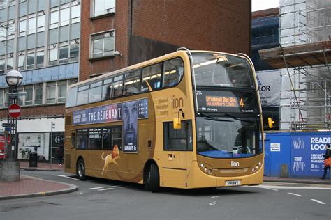 Reading Buses 214 On Route 4 Reading Station Sn11 Bvv Aubrey Flickr