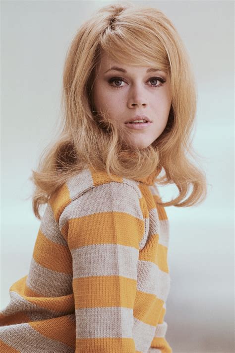 Jane Fonda From Young Actress To Committed Activist Vogue France