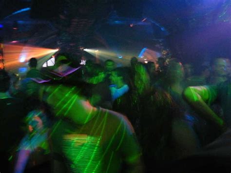 8 Clubs In Washington For A Great Night Out