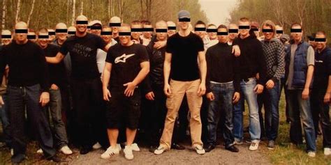 Die vermeintlichen fans rennen durch die stadt und verletzen mehrere polizeibeamte. Anderlecht-PSG: la fight pourrait avoir lieu ce soir ! - DH.be