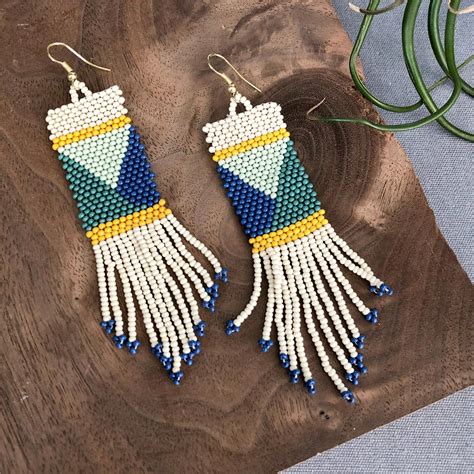 Seed Bead Earrings Beadedjewelry Nativeamericanjewelry Handemadejewelry Handmadenecklace
