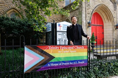 God Loves Everyone Episcopal Church Celebrates Same Sex Weddings In