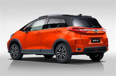 Honda Wr V Launched In New V Variant Existing S And Vx Updated
